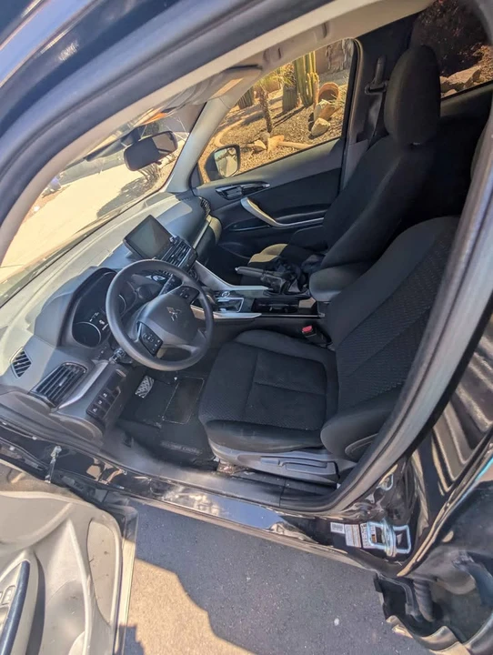 2023 Mitsubishi Eclipse Cross - Image 10 of 12