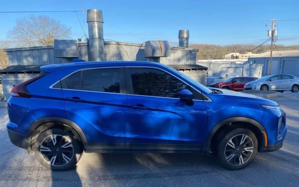 2023 Mitsubishi Eclipse Cross - Image 4 of 8