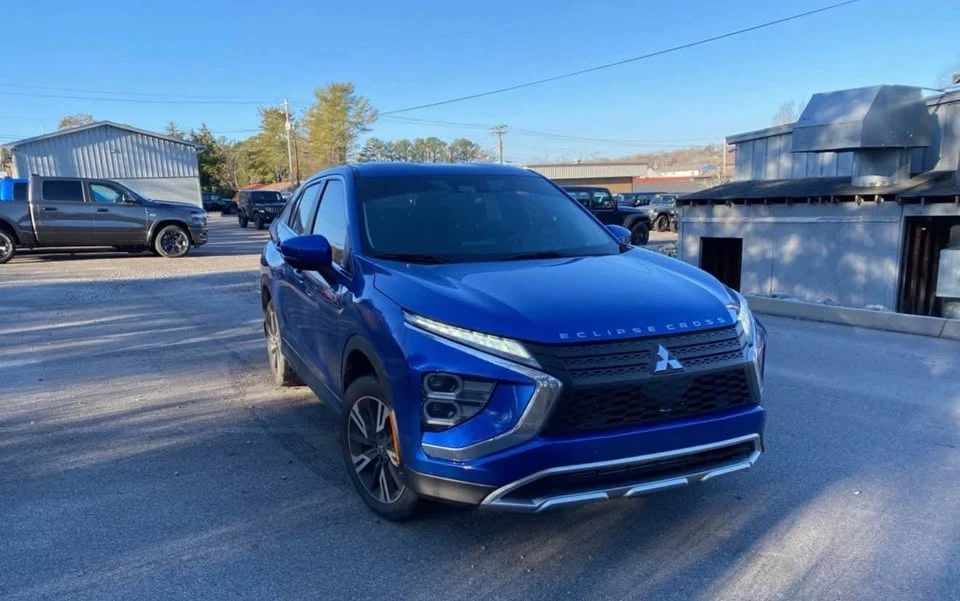 2023 Mitsubishi Eclipse Cross - Image 3 of 8