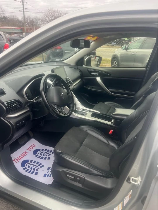 2023 Mitsubishi Eclipse Cross - Image 3 of 4