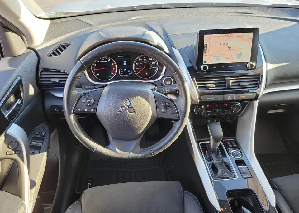 2023 Mitsubishi Eclipse Cross - Image 3 of 14
