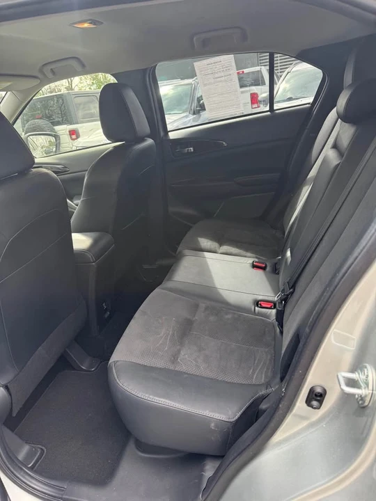 2023 Mitsubishi Eclipse Cross - Image 6 of 9