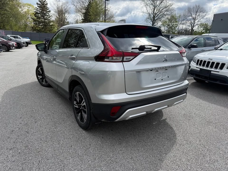 2023 Mitsubishi Eclipse Cross - Image 4 of 9