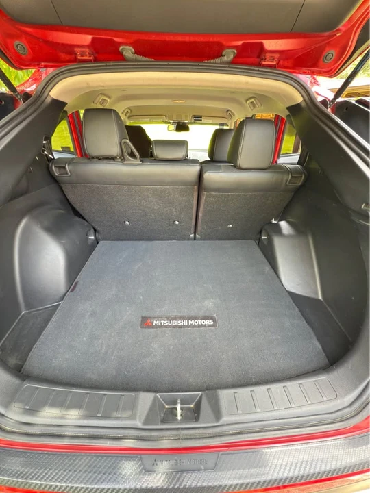 2023 Mitsubishi Eclipse Cross - Image 3 of 12
