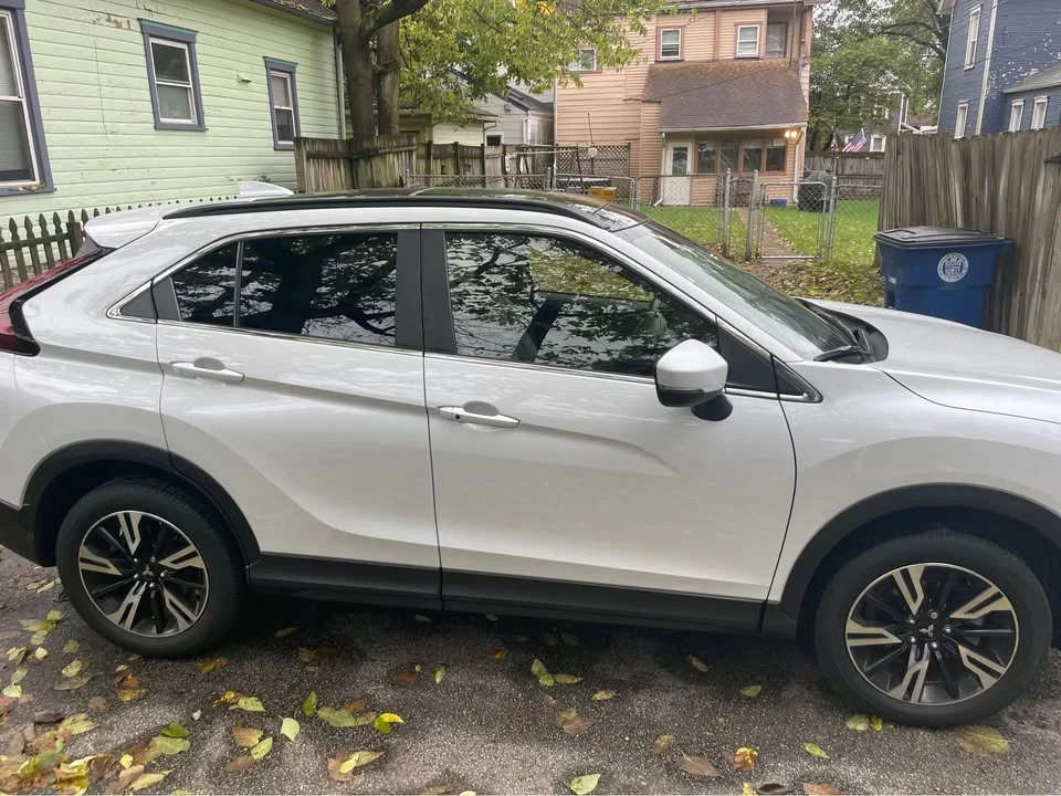 2023 Mitsubishi Eclipse Cross - Image 3 of 6
