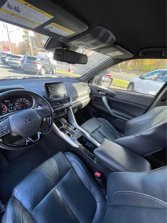2023 Mitsubishi Eclipse Cross - Image 5 of 10
