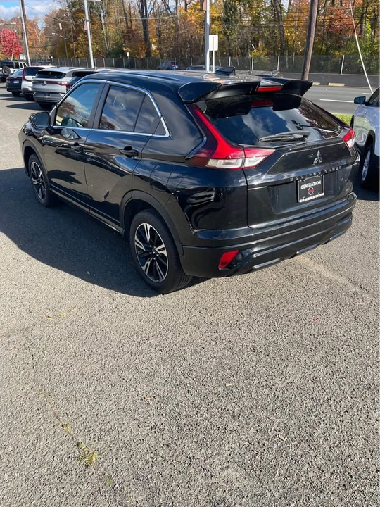 2023 Mitsubishi Eclipse Cross - Image 3 of 10