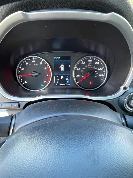 2023 Mitsubishi Eclipse Cross - Image 6 of 10
