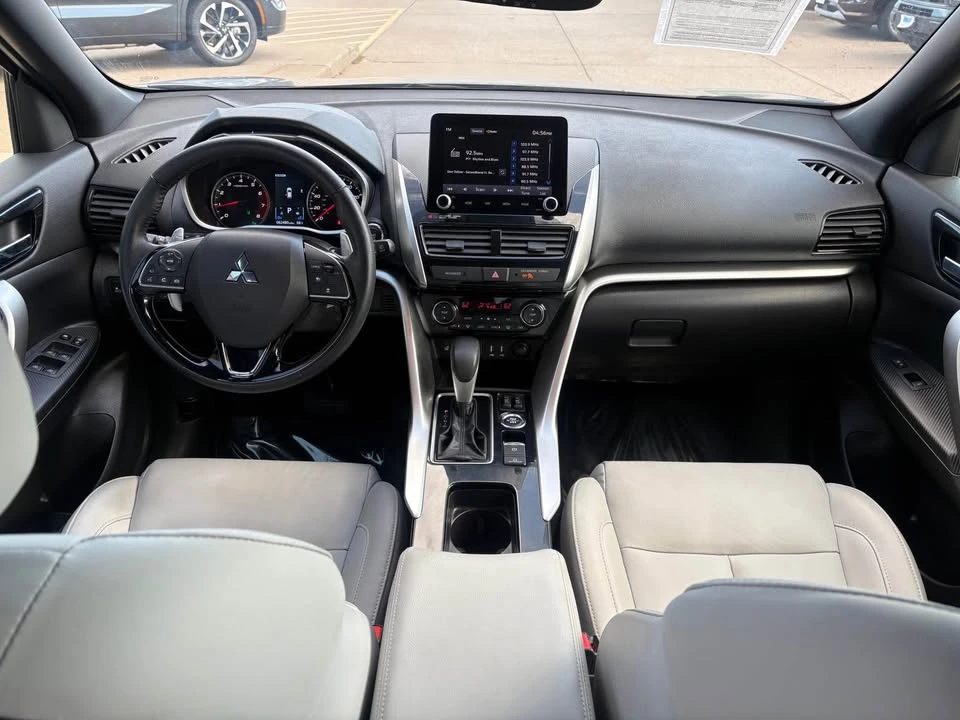 2023 Mitsubishi Eclipse Cross - Image 11 of 14