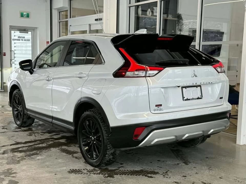 2023 Mitsubishi Eclipse Cross - Image 17 of 20