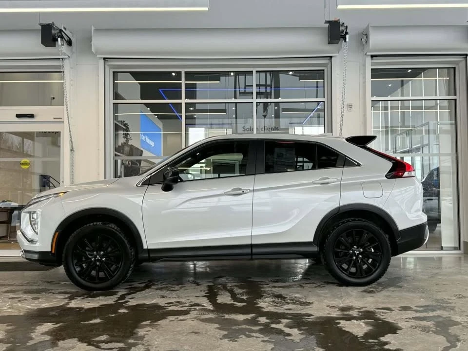 2023 Mitsubishi Eclipse Cross - Image 3 of 20