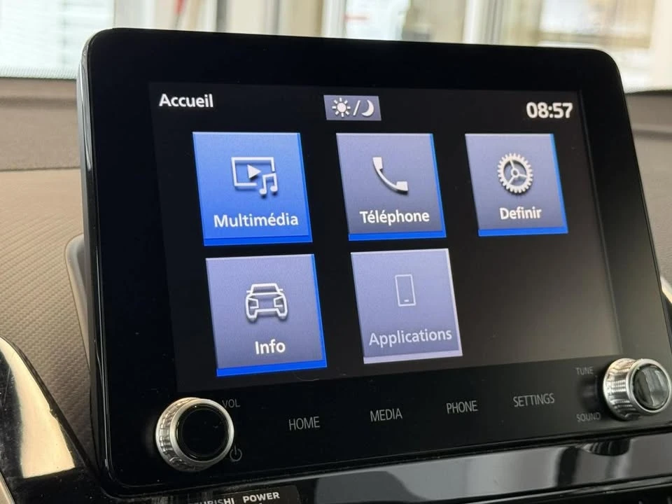 2023 Mitsubishi Eclipse Cross - Image 10 of 20