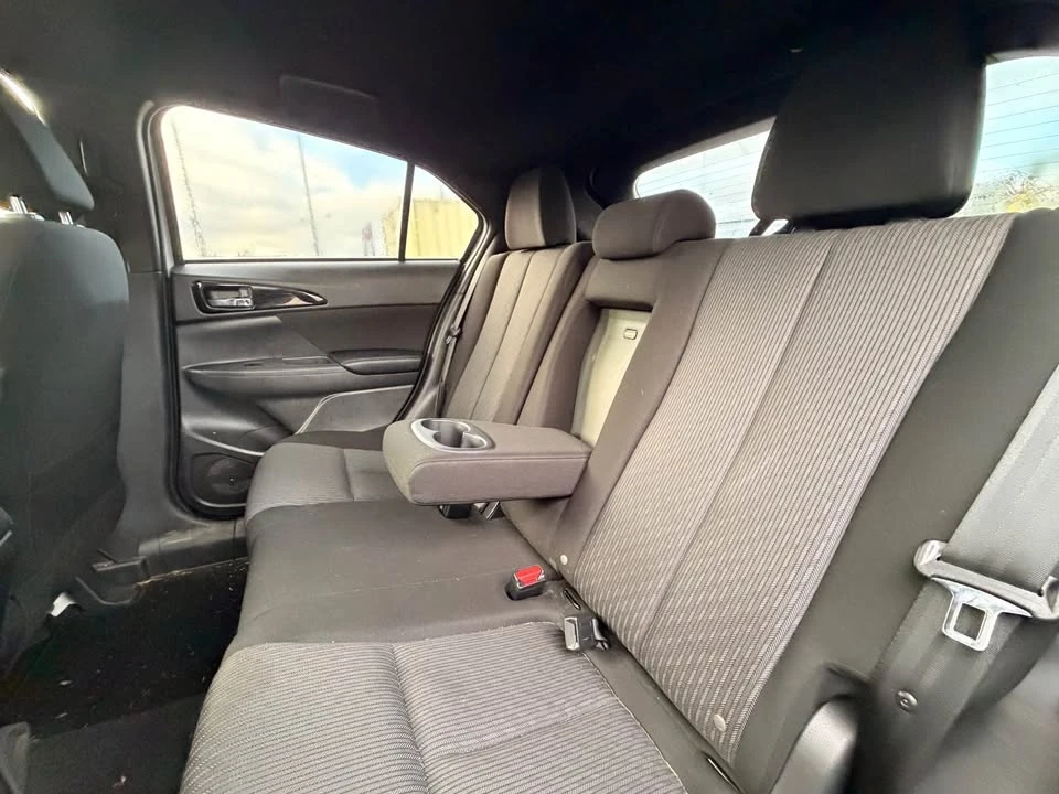 2023 Mitsubishi Eclipse Cross - Image 6 of 10
