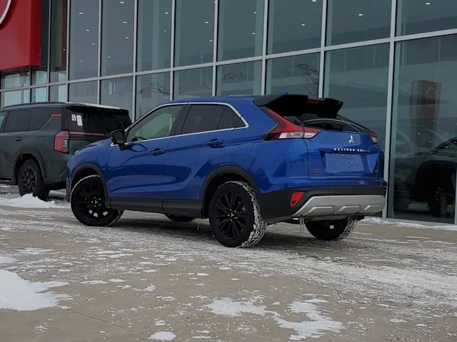 2023 Mitsubishi Eclipse Cross - Image 4 of 16