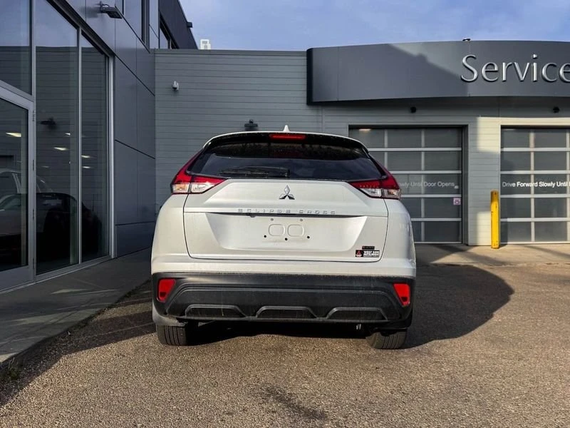 2023 Mitsubishi Eclipse Cross - Image 6 of 16
