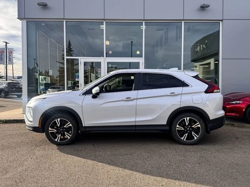 2023 Mitsubishi Eclipse Cross - Image 4 of 16