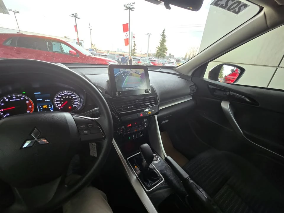 2023 Mitsubishi Eclipse Cross - Image 13 of 18