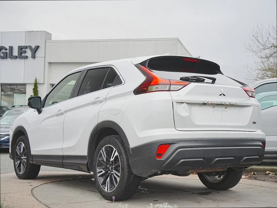 2023 Mitsubishi Eclipse Cross - Image 8 of 20