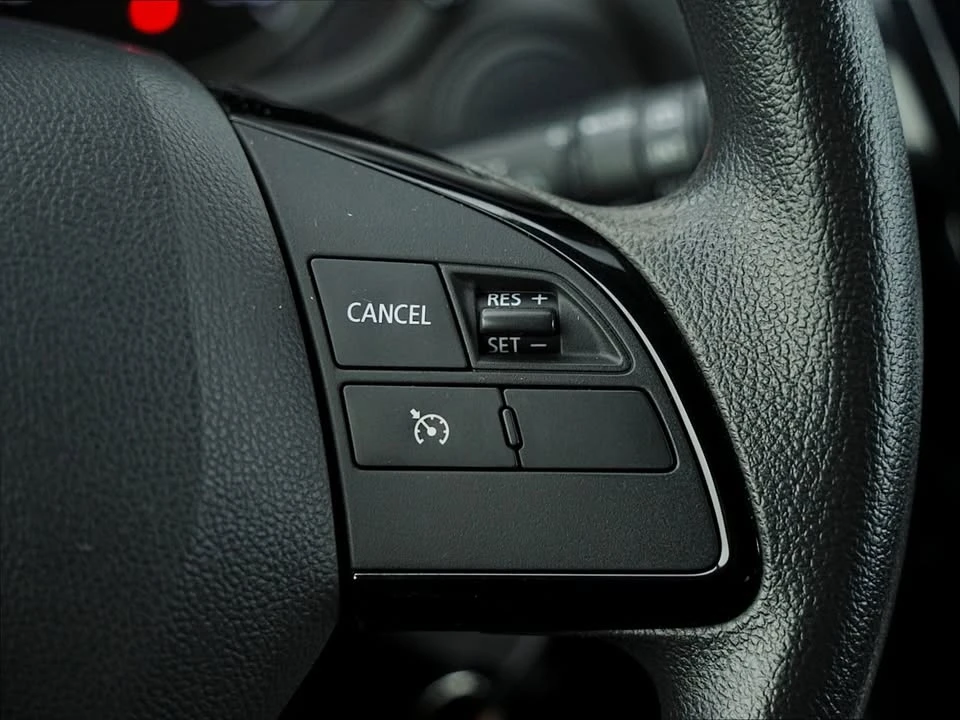 2023 Mitsubishi Eclipse Cross - Image 18 of 19