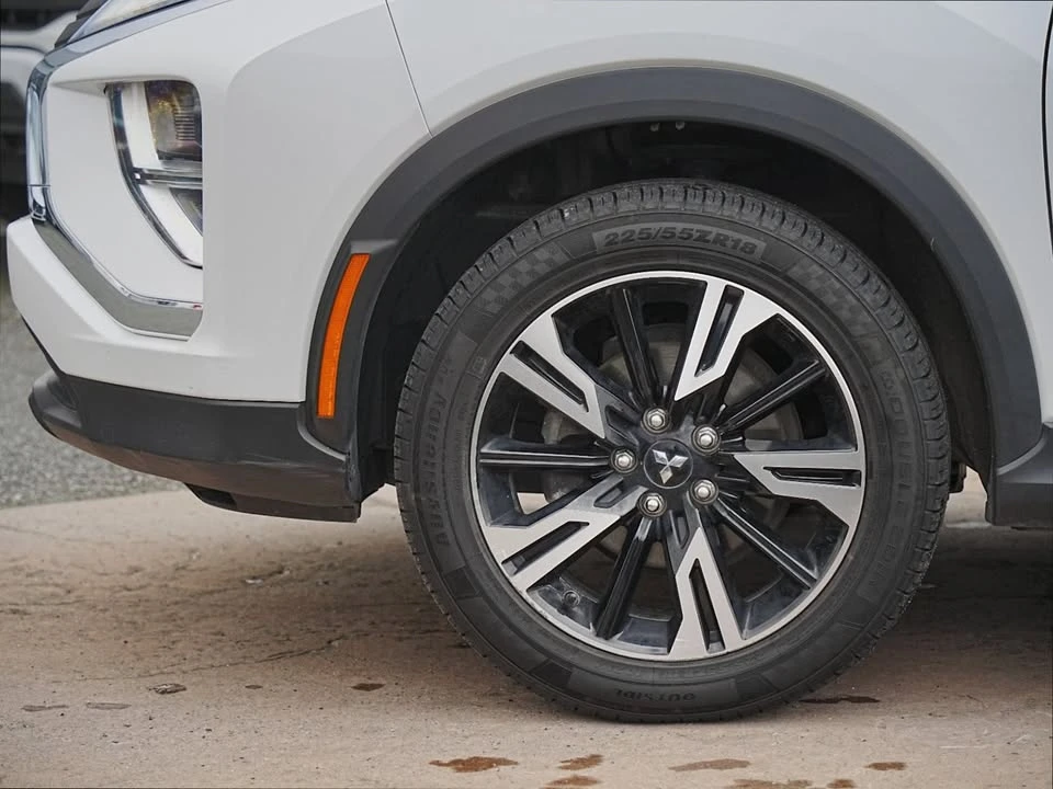 2023 Mitsubishi Eclipse Cross - Image 10 of 20