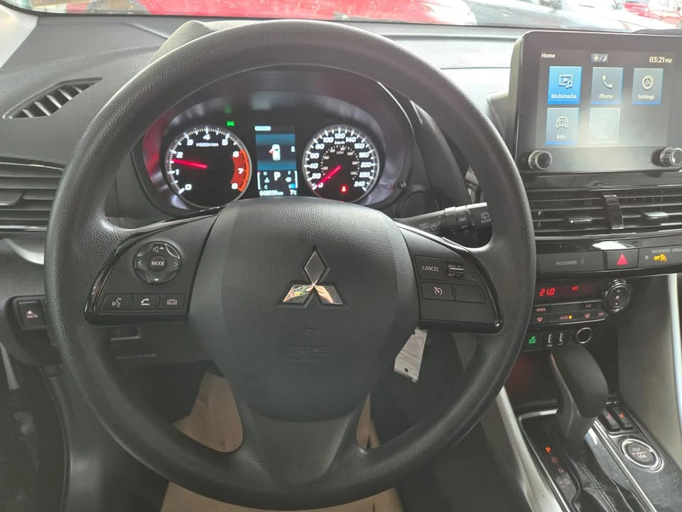 2023 Mitsubishi Eclipse Cross - Image 7 of 18