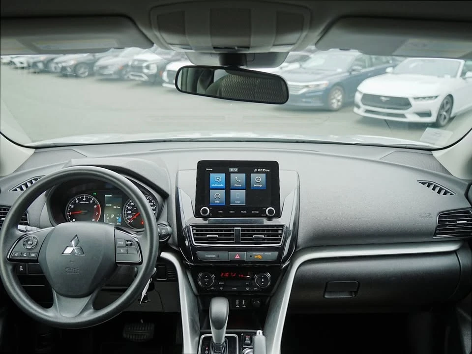 2023 Mitsubishi Eclipse Cross - Image 11 of 15