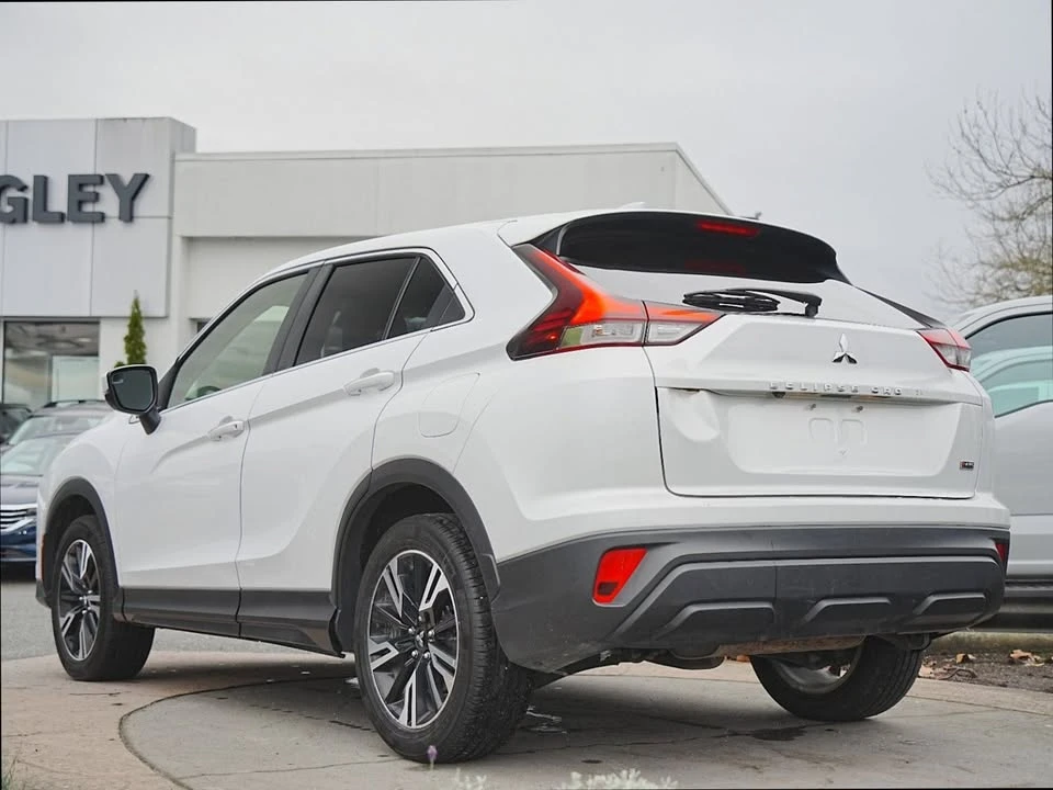 2023 Mitsubishi Eclipse Cross - Image 6 of 15