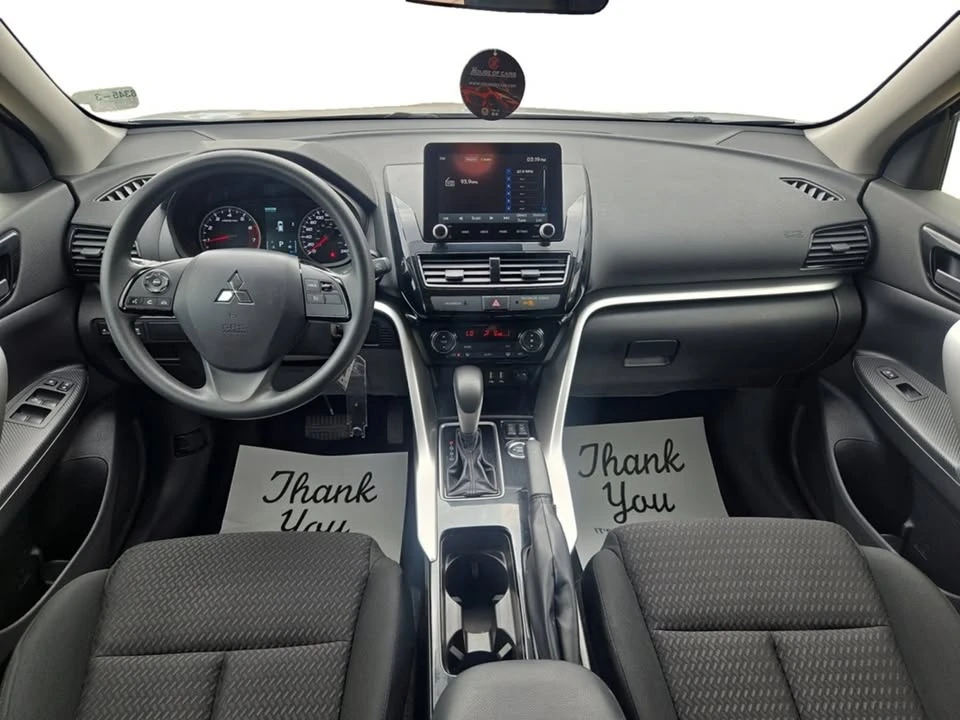 2023 Mitsubishi Eclipse Cross - Image 10 of 15