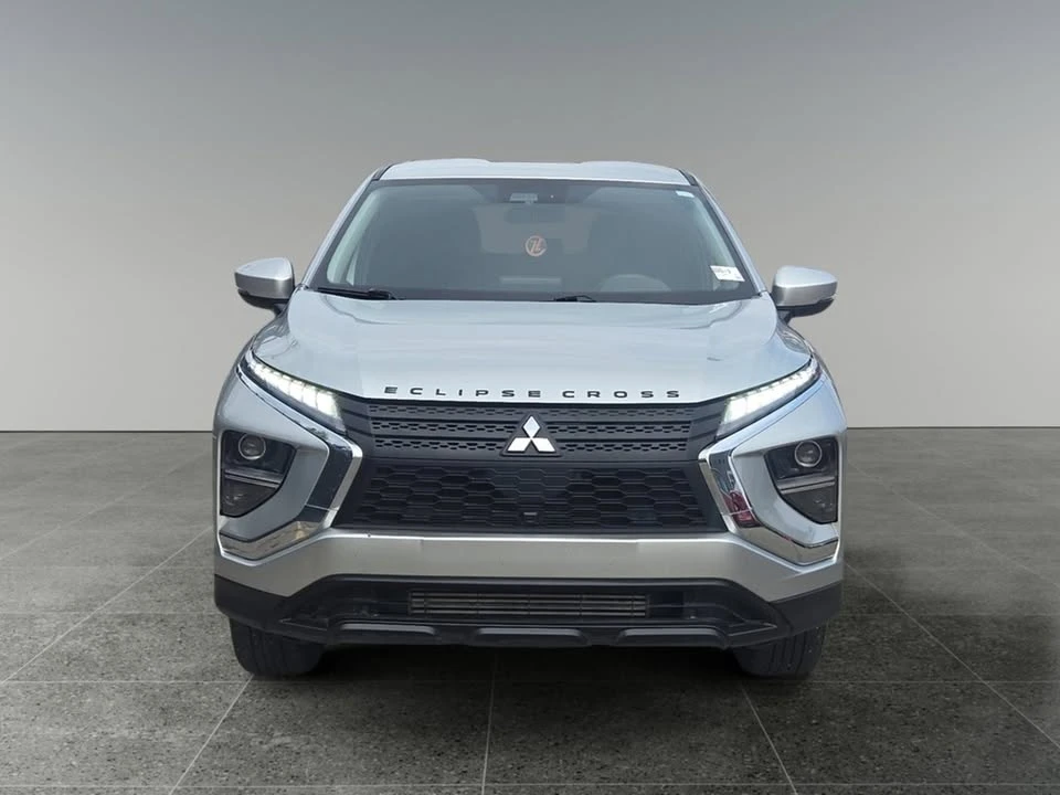 2023 Mitsubishi Eclipse Cross - Image 2 of 15