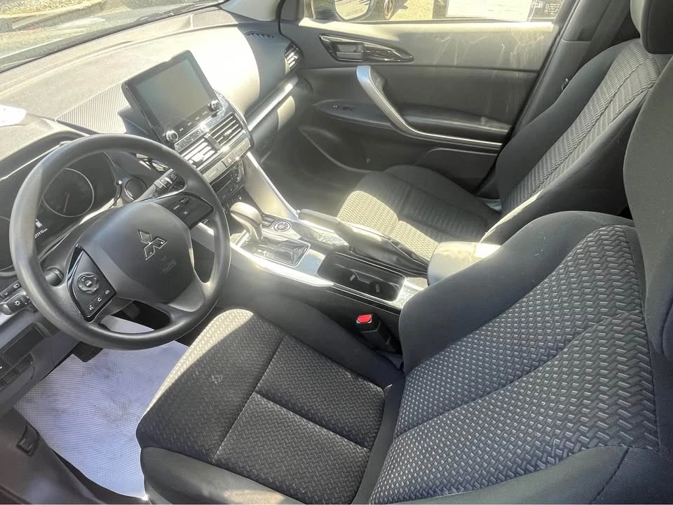 2023 Mitsubishi Eclipse Cross - Image 9 of 11