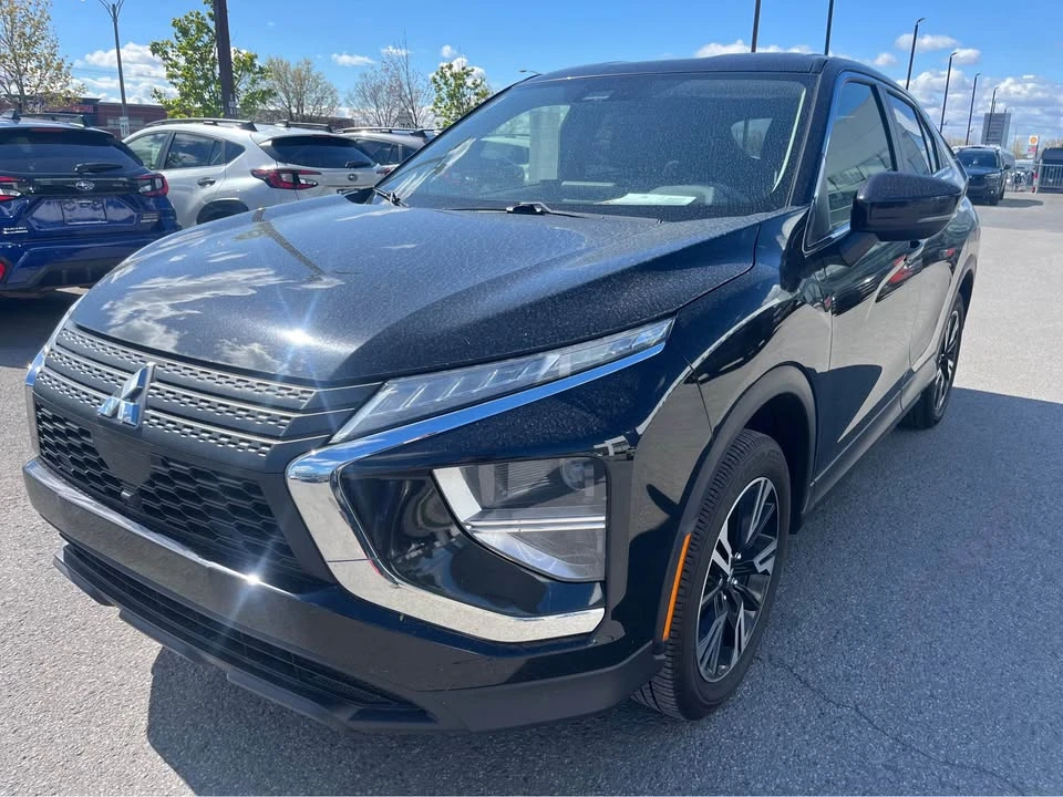 2023 Mitsubishi Eclipse Cross - Image 2 of 11