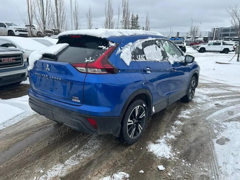 2023 Mitsubishi Eclipse Cross - Image 4 of 6