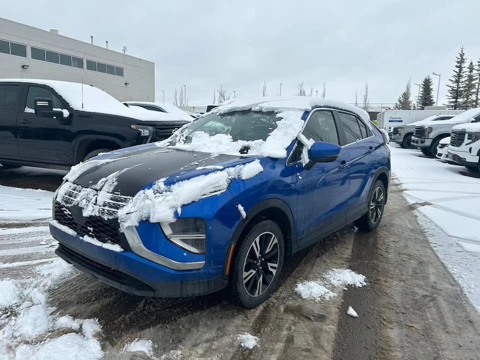 2023 Mitsubishi Eclipse Cross - Image 2 of 6
