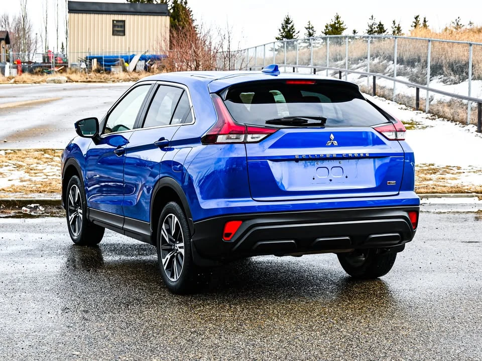 2023 Mitsubishi Eclipse Cross - Image 4 of 9