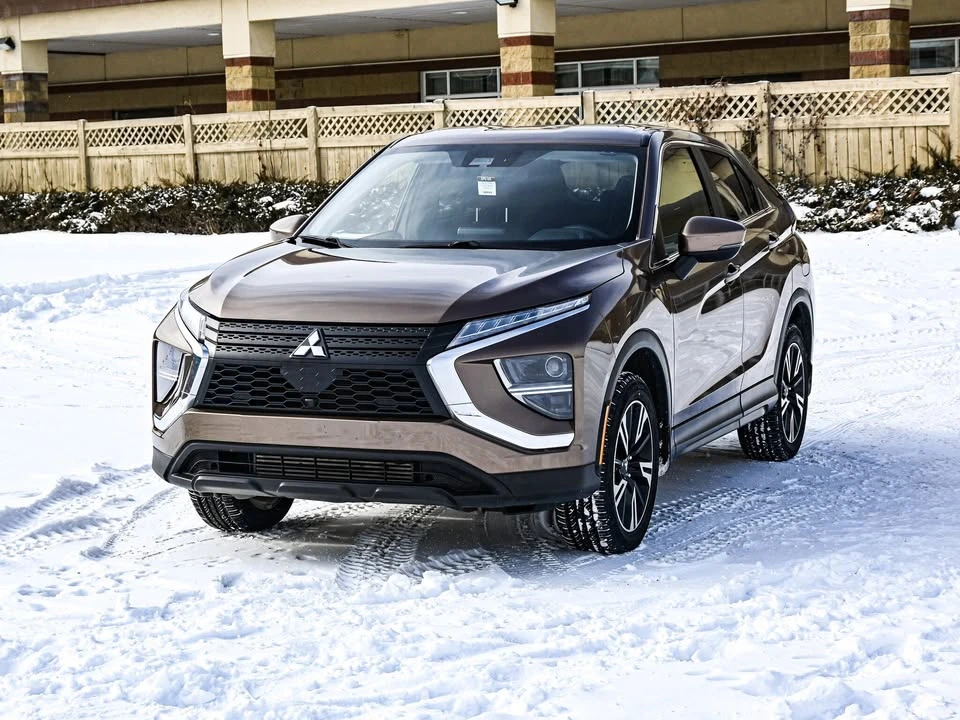 2023 Mitsubishi Eclipse Cross - Image 6 of 9