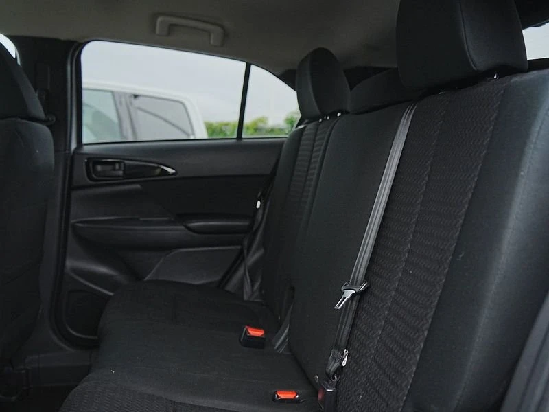 2023 Mitsubishi Eclipse Cross - Image 18 of 19