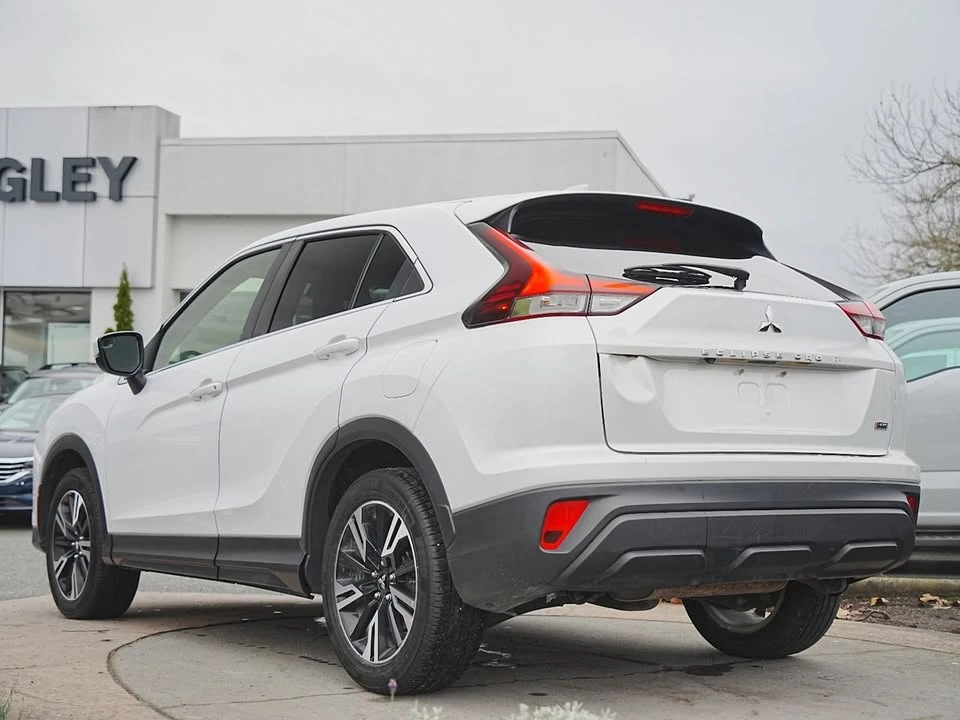 2023 Mitsubishi Eclipse Cross - Image 8 of 20