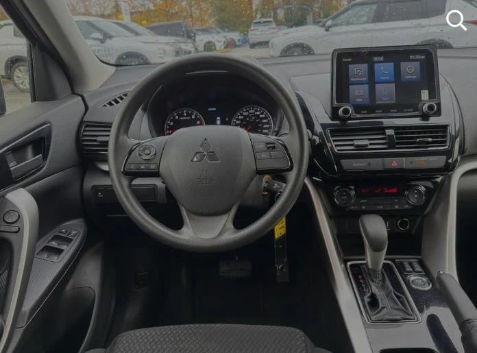 2023 Mitsubishi Eclipse Cross - Image 12 of 20
