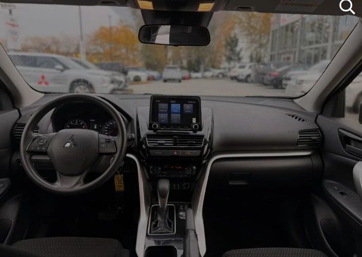 2023 Mitsubishi Eclipse Cross - Image 17 of 20