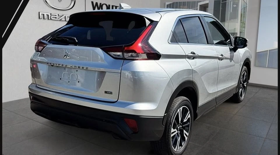 2023 Mitsubishi Eclipse Cross - Image 8 of 15
