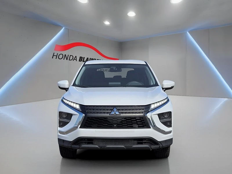 2023 Mitsubishi Eclipse Cross - Image 2 of 6