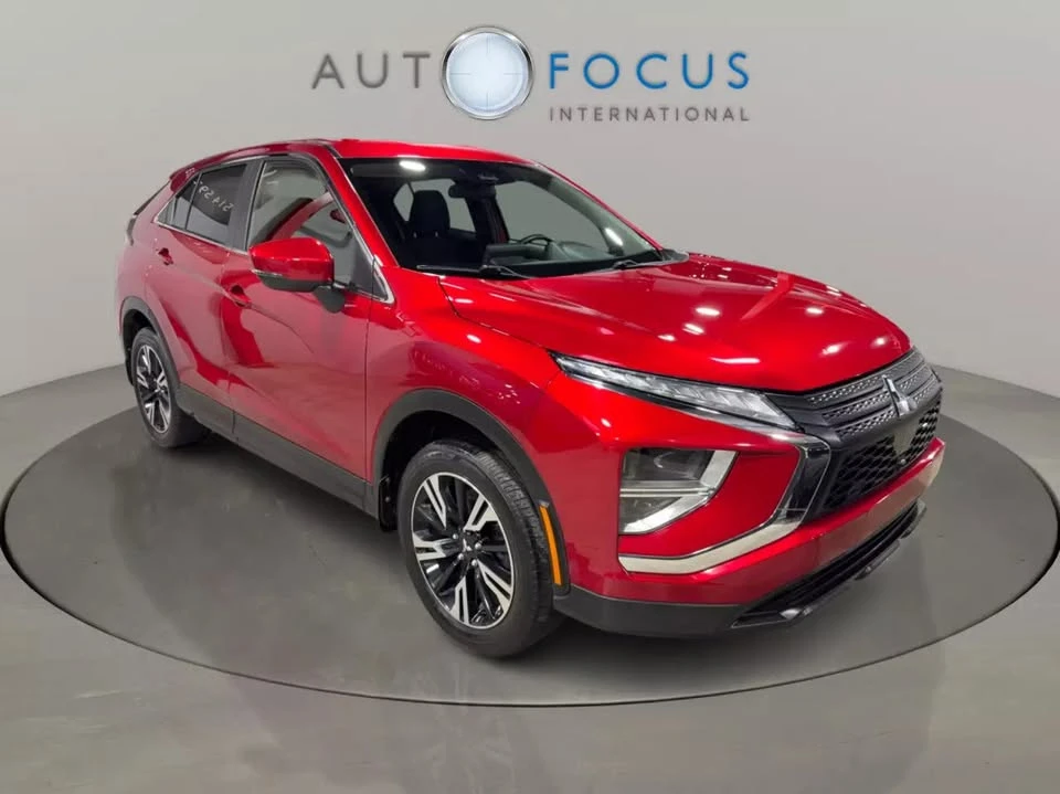 2023 Mitsubishi Eclipse Cross - Image 2 of 18