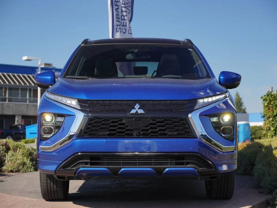 2023 Mitsubishi Eclipse Cross - Image 2 of 20