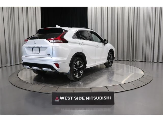 2023 Mitsubishi Eclipse Cross - Image 3 of 20