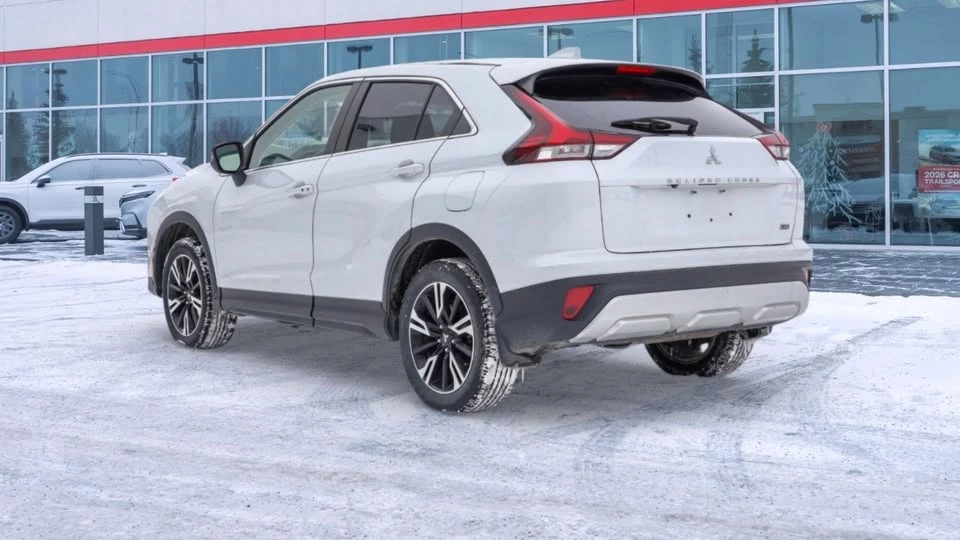 2023 Mitsubishi Eclipse Cross - Image 5 of 18