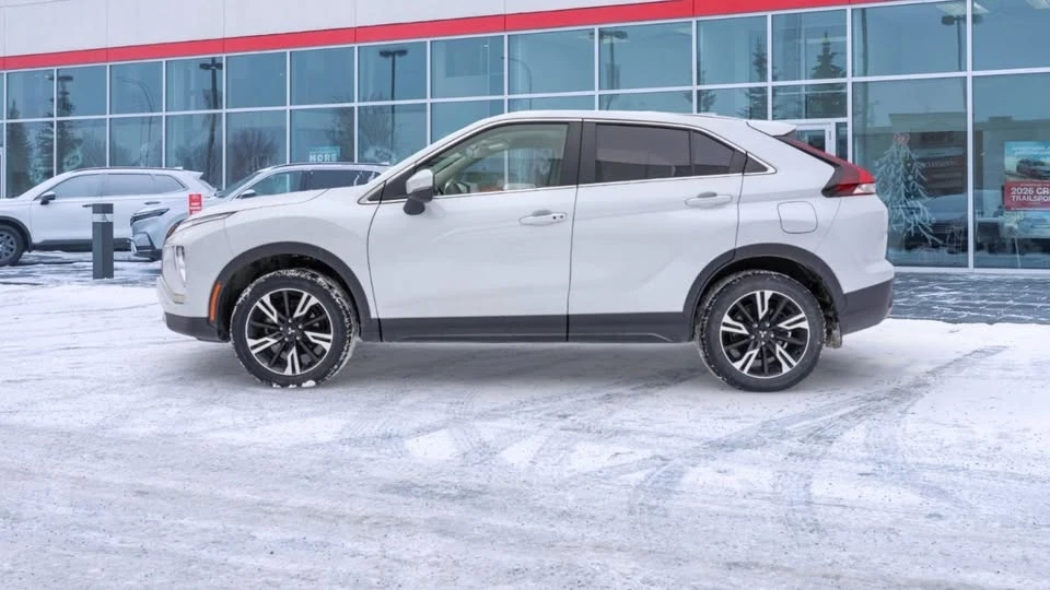 2023 Mitsubishi Eclipse Cross - Image 6 of 18