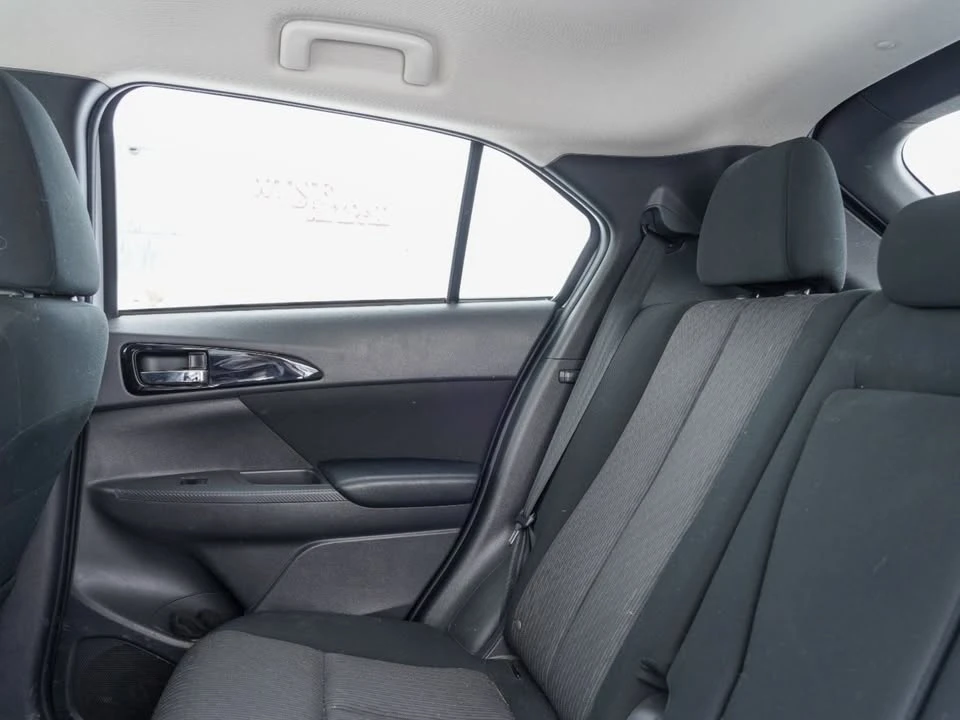 2023 Mitsubishi Eclipse Cross - Image 14 of 16