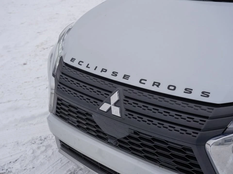 2023 Mitsubishi Eclipse Cross - Image 5 of 16