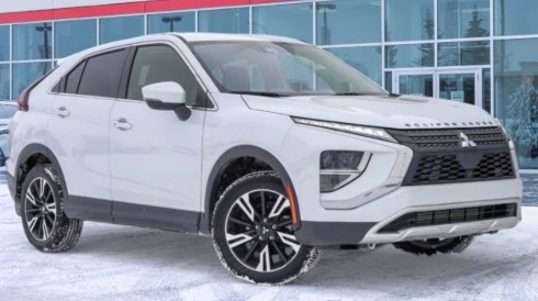 2023 Mitsubishi Eclipse Cross - Image 4 of 16