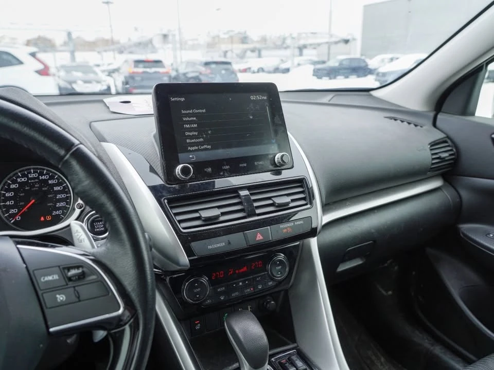 2023 Mitsubishi Eclipse Cross - Image 12 of 16